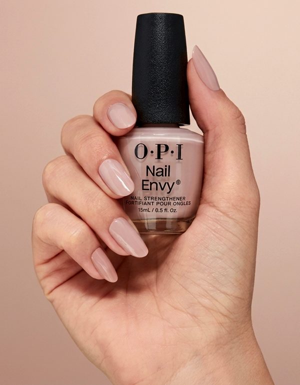OPI Nail Envy Bubble Bath